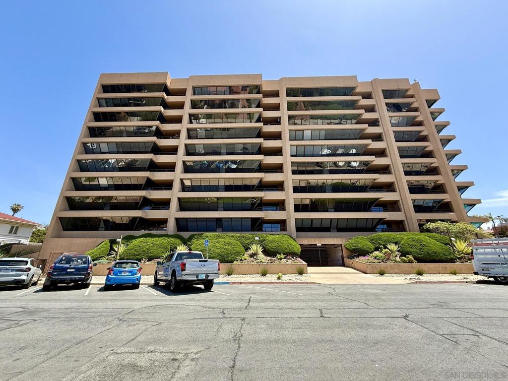 230 Laurel St - photo 5
