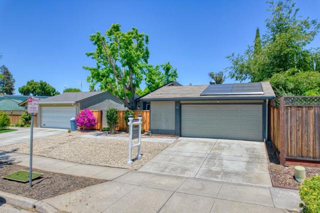 33 Hayes Avenue, San Jose CA: https://media.crmls.org/mediaz/112e2924-ad82-488f-b0ce-671a9dca9edb.jpg