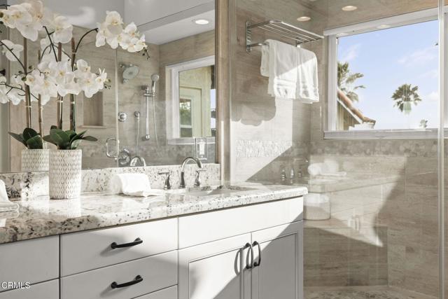 2205 Vina Del Mar, Oxnard CA: https://media.crmls.org/mediaz/112e8309-cd4b-4a10-aea7-ca02148064ff.jpg