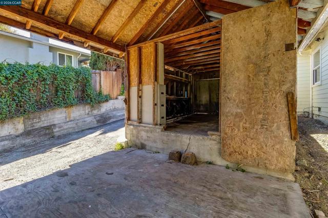 Image 45 of 54 For 5264 Sunset Dr