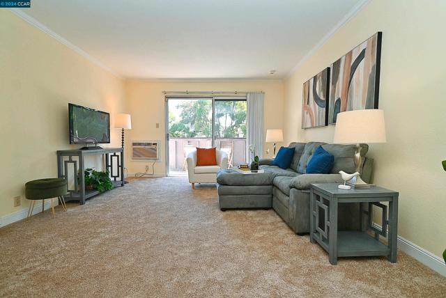 Image 2 of 20 For 1699 Laguna St  305