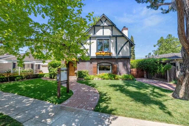 967 Jansen Avenue, San Jose CA: https://media.crmls.org/mediaz/1130df9f-904f-4add-b2df-0cac1db48428.jpg