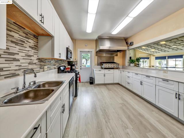 29064 MENDEZ RD, Hayward CA: https://media.crmls.org/mediaz/11317f8e-03fb-4be4-9c16-a69acf9f8b6f.jpg