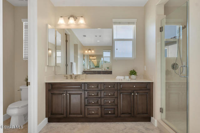 Image 45 of 93 For 6894 Copper Creek Place