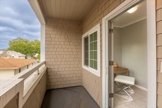 1233 Bellevue Avenue, Burlingame CA: https://media.crmls.org/mediaz/1132555d-5fd7-4881-993c-034ba08f05b3.jpg