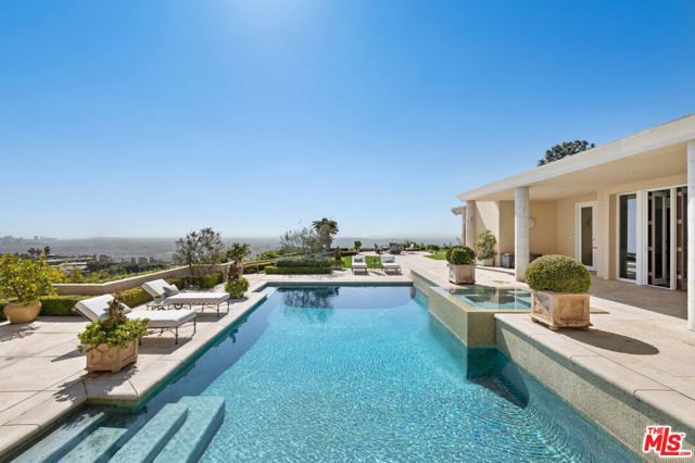 380 Trousdale Place, Beverly Hills, California 90210, 8 Bedrooms Bedrooms, ,8 BathroomsBathrooms,Single Family Residence,For Sale,Trousdale,24370375