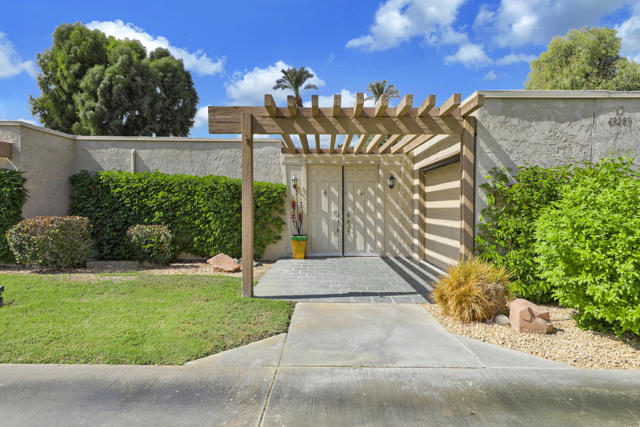 43289 Lacovia Drive, Bermuda Dunes, CA 92203