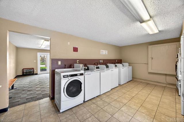 Detail Gallery Image 26 of 41 For 505 E Madison Ave #92,  El Cajon,  CA 92020 - 2 Beds | 1/1 Baths