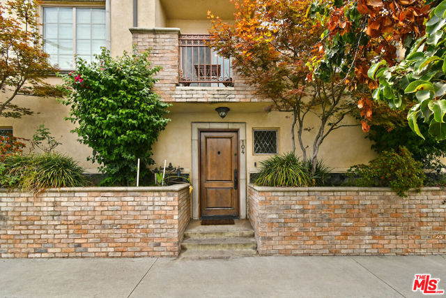 15248 Clark Street, 104 photo 1