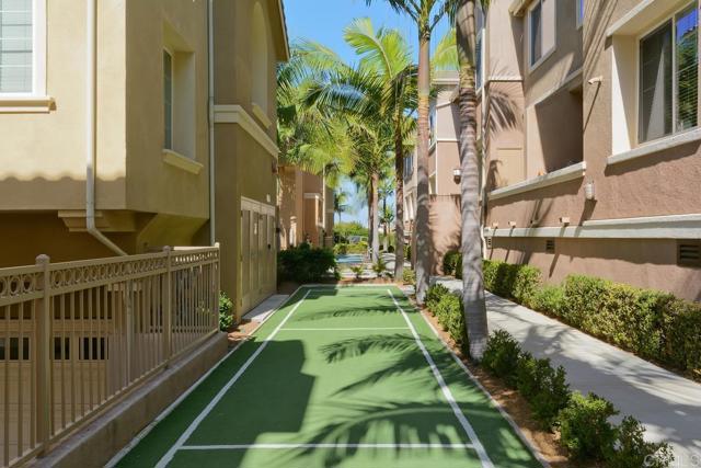 2778 Carlsbad Boulevard, Carlsbad CA: https://media.crmls.org/mediaz/1136712d-c1e5-4a9c-9e69-8fdccbaed877.jpg