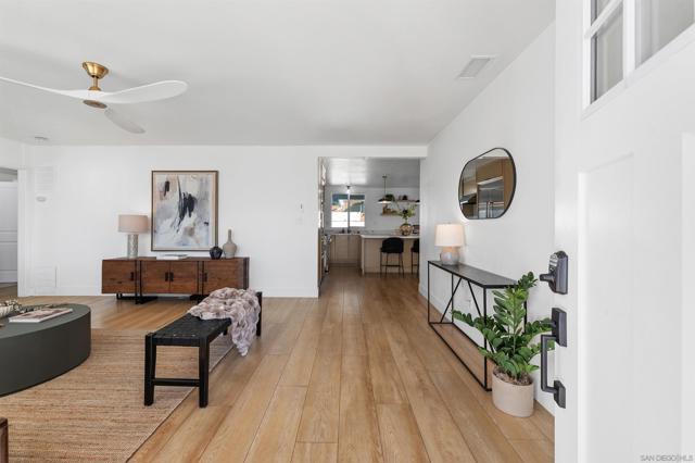 2103 Garfield, San Diego CA: https://media.crmls.org/mediaz/1136c5bc-ddcc-4f14-b0bf-861b88c7efbc.jpg