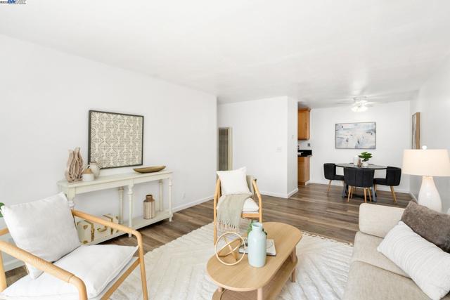 4081 Clayton Rd, Concord CA: https://media.crmls.org/mediaz/1136dd52-3939-40b0-8834-8943aac524d0.jpg