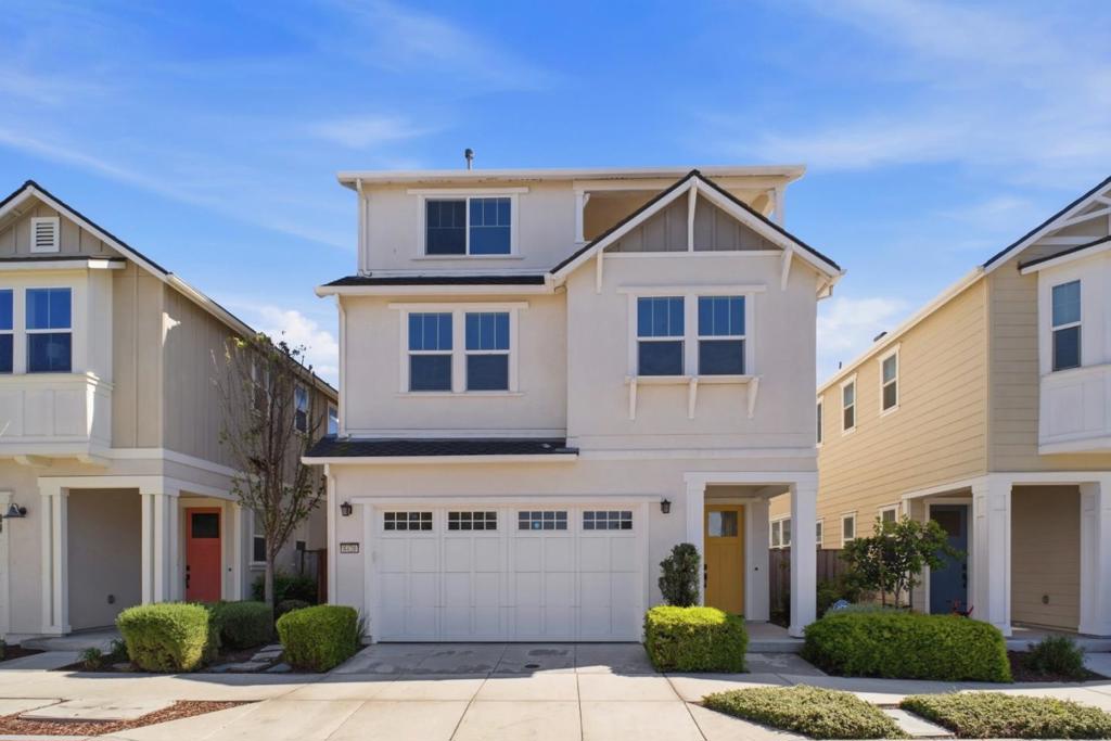 8420 Blue Anchor Way