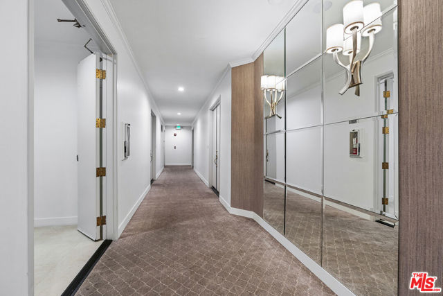 120 N Swall Drive, Los Angeles CA: https://media.crmls.org/mediaz/1137886c-e4ff-4d5c-aba2-fed369e39cc9.jpg