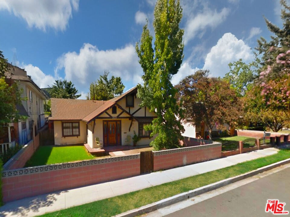 1625 W Chandler BoulevardBurbank img 3