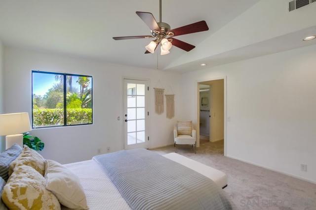 2336 Rancho Diego Ct, Escondido CA: https://media.crmls.org/mediaz/1138bfde-9edd-4ca0-b7e5-34a34cb8e801.jpg