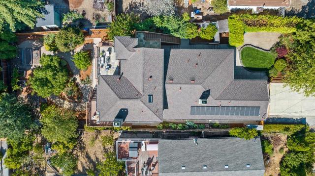 221 Sunset Terrace, Scotts Valley CA: https://media.crmls.org/mediaz/113a4fa7-f9d0-4228-b735-ec9b0ce61850.jpg