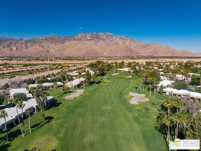 67488 Toltec Court, Cathedral City CA: https://media.crmls.org/mediaz/113c3817-1d92-4207-be51-3f0f54946d64.jpg