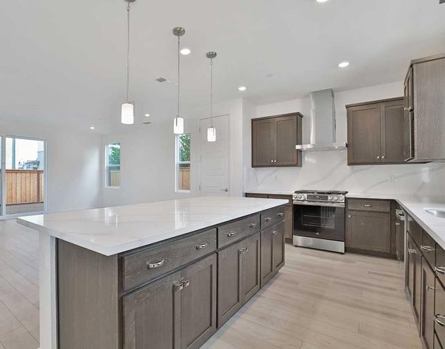 5712 Lake Club Drive, Fairfield CA: https://media.crmls.org/mediaz/113c7ab5-7050-449a-bfaf-e37f636bb5a1.jpg