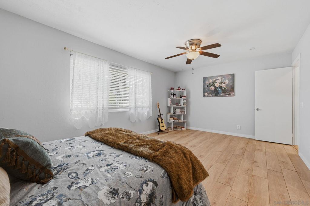 654 Schafer Place - photo 17