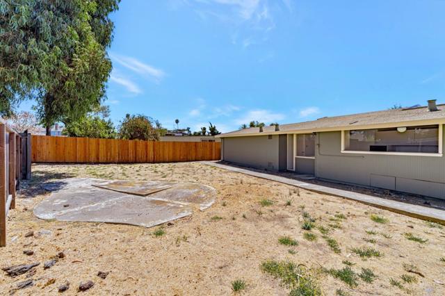 106 Eliza Court, Foster City CA: https://media.crmls.org/mediaz/113df98c-46e0-4e05-a818-2216ecd327b7.jpg