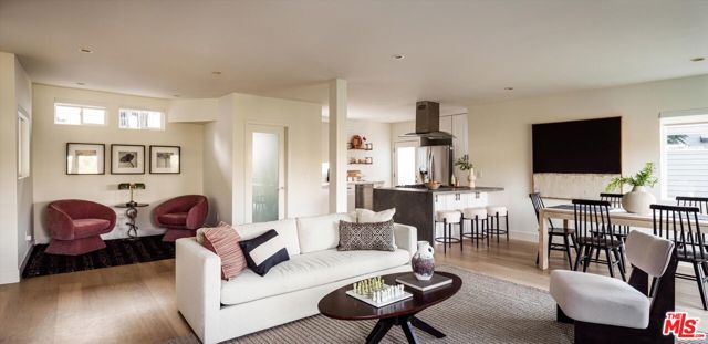 2162 Lyric Avenue, Los Angeles CA: https://media.crmls.org/mediaz/113e33d7-1180-49b6-9230-aab80b624af3.jpg