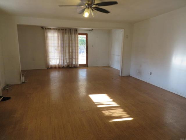 4021 Cherry Blossom Street, National City CA: https://media.crmls.org/mediaz/113ee068-e986-40c0-ac63-e8440c2e7a62.jpg