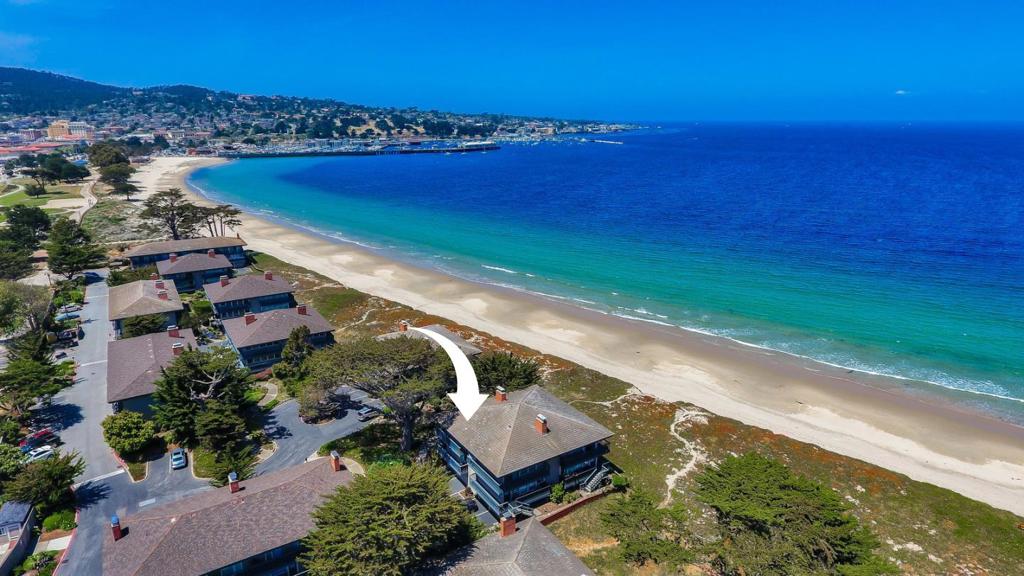36 La Playa Street