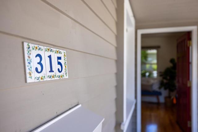315 Granite Street, Pacific Grove CA: https://media.crmls.org/mediaz/114161ed-b8d7-4134-8ff0-d37b5114d738.jpg