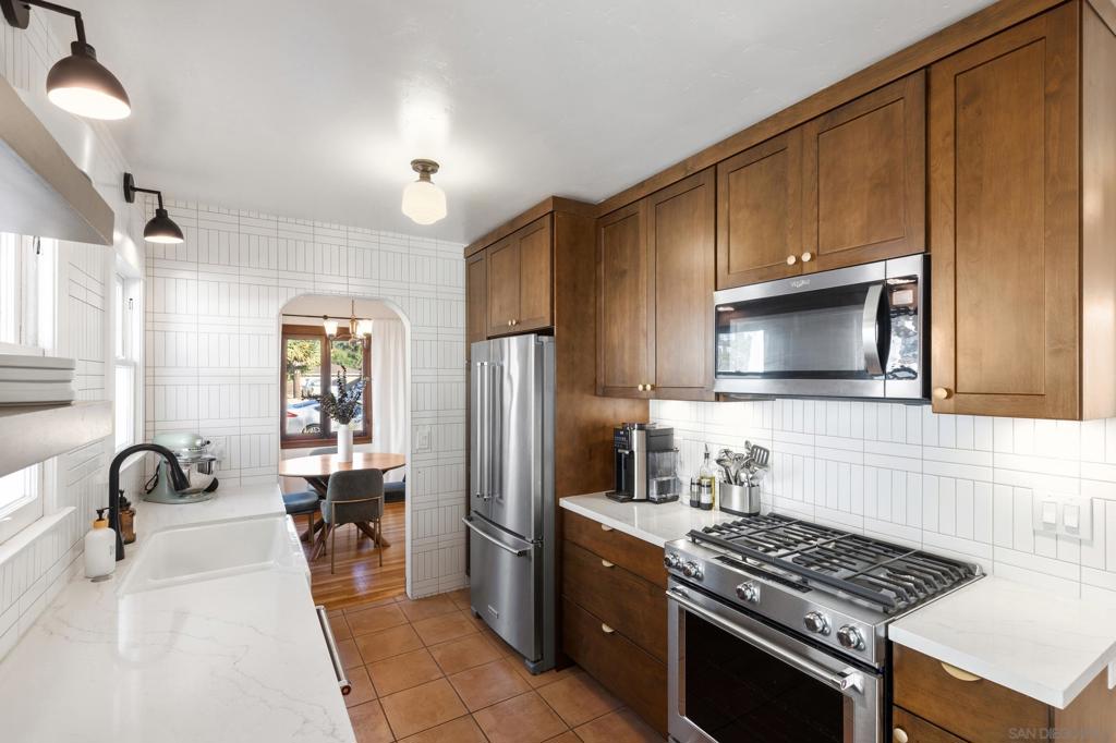 534 9th Ave - photo 13