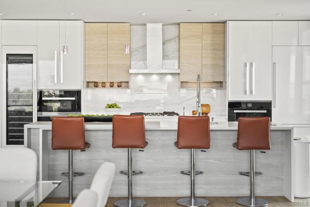 2604 5th Ave, San Diego CA: https://media.crmls.org/mediaz/11428d44-5d2f-40b3-8446-4e1cb2f9a7f2.jpg