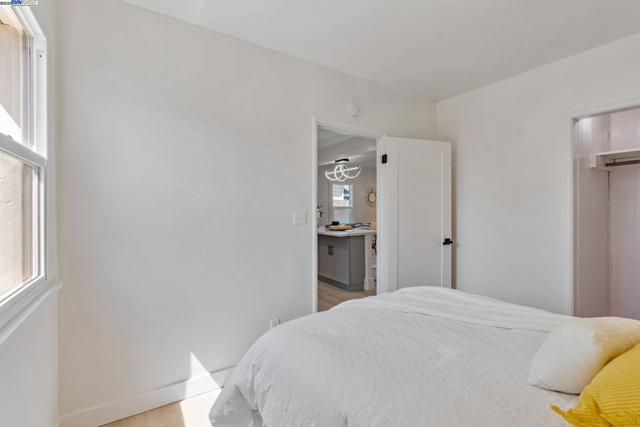 2720 Short St, Oakland CA: https://media.crmls.org/mediaz/1142b523-f1c0-42ff-a12c-77d8821a9831.jpg