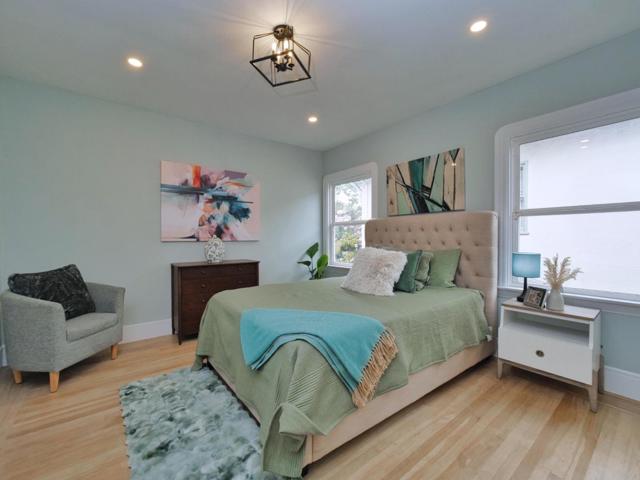 3000 56th Avenue, Oakland CA: https://media.crmls.org/mediaz/1142b6df-8405-4773-8643-967db59372cc.jpg