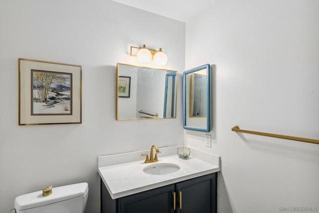 1554 Traveld Way, Encinitas CA: https://media.crmls.org/mediaz/1142dc9e-0b08-4e48-80e9-579d6e1b823e.jpg
