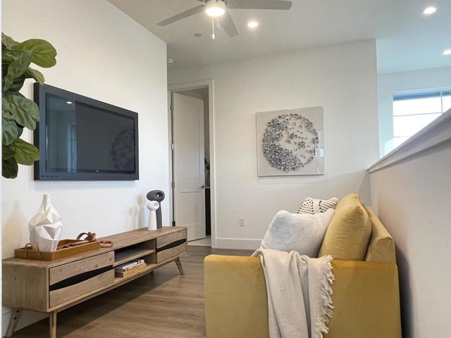 Image 11 of 22 For 47339 Poppy Lane