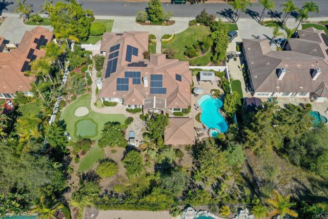 2209 Eucalyptus Ave, Escondido CA: https://media.crmls.org/mediaz/1144bf87-eeed-4dd5-8cde-9d3030a8fc06.jpg