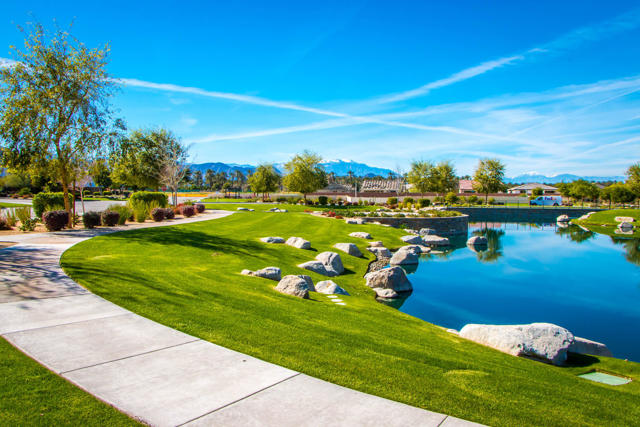 Image 73 of 101 For 82400 Coral Mountain Drive