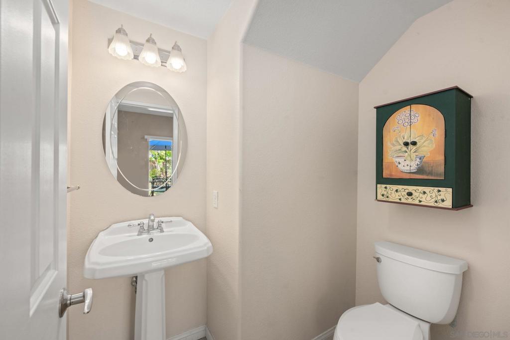 1020 Cima Dr - photo 18