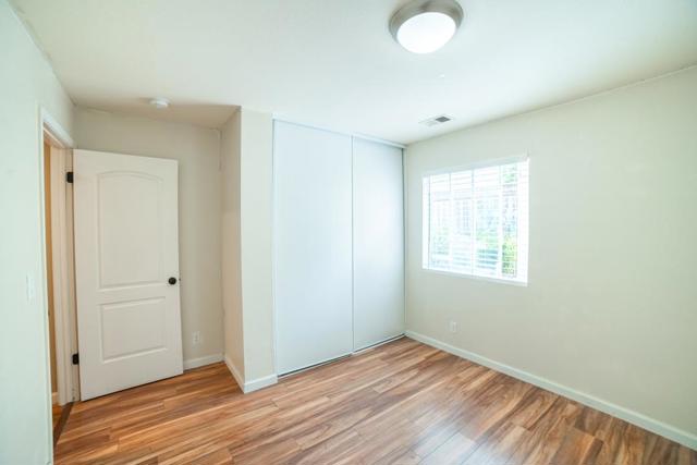 2351 Driftwood Court, Hollister CA: https://media.crmls.org/mediaz/1146818f-2ec4-44ee-819a-aa11818f0097.jpg
