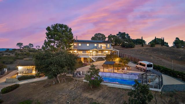 Detail Gallery Image 3 of 75 For 31959 via Ararat Dr, Bonsall,  CA 92003 - 8 Beds | 5/2 Baths