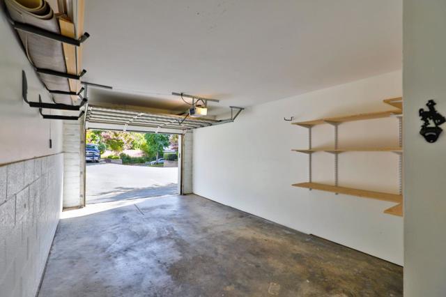 5829 San Juan Avenue, Citrus Heights CA: https://media.crmls.org/mediaz/11471c49-05d2-446d-8f51-5f4a097fa7e4.jpg