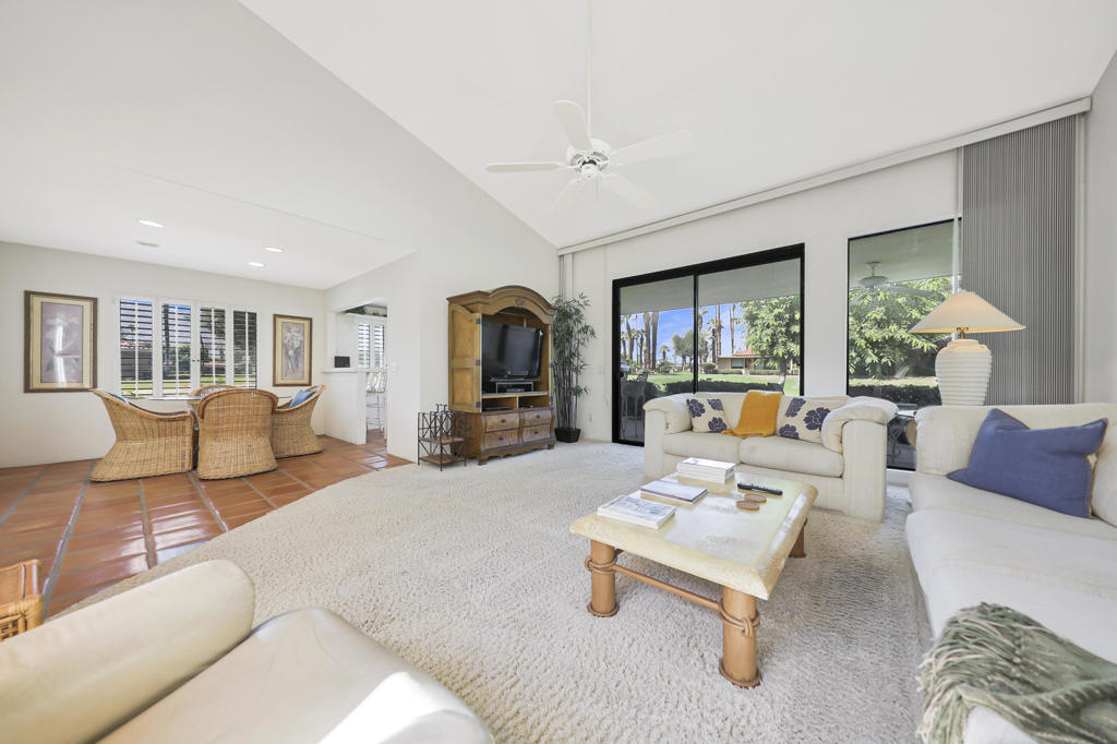 MLS #219136943PS image #1