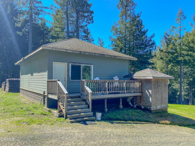 15137 Mitchell Creek Drive, Fort Bragg CA: https://media.crmls.org/mediaz/114a6cd2-2293-442f-8c38-fbb2f36eee3e.jpg