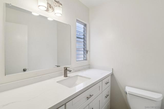 10263 Caminito Toronjo, San Diego CA: https://media.crmls.org/mediaz/114ad30b-b1b3-44d1-9b74-a124f7e8ec83.jpg