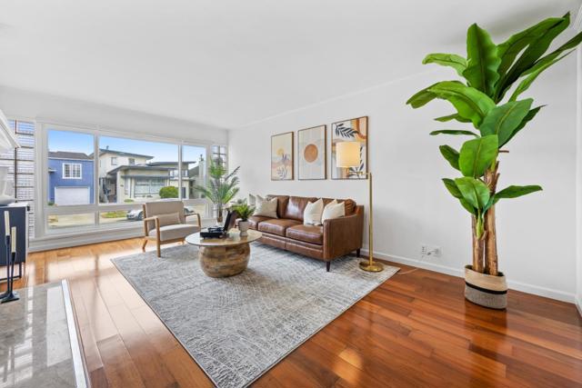 383 Glenwood Avenue, Daly City CA: https://media.crmls.org/mediaz/114d6bb9-5c68-4f5d-9ee0-3dad87e8df35.jpg