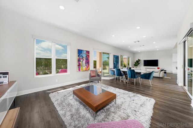 13722 Canyon Loop Trl, San Diego CA: https://media.crmls.org/mediaz/114ea4d0-a7e7-445c-a1f1-58256657f44d.jpg