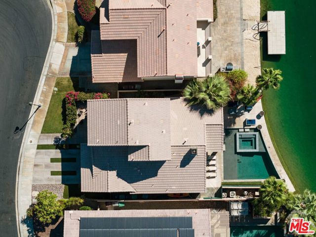 42871 Beato Drive, Indio CA: https://media.crmls.org/mediaz/114ed2ce-119e-4eef-aa6a-859594530b8a.jpg