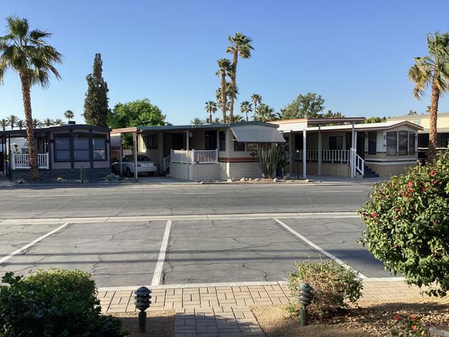69801 Ramon Road, Cathedral City CA: https://media.crmls.org/mediaz/114efe2c-1d7d-47fc-9496-68360d7e9e7f.jpg