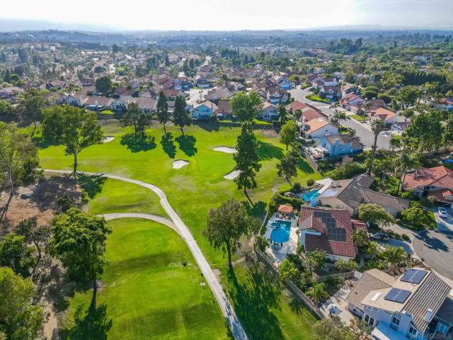 1910 Vineyard Avenue, Vista CA: https://media.crmls.org/mediaz/114fbd13-6784-4896-9489-05a70bea8709.jpg