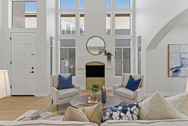 Detail Gallery Image 6 of 44 For 4615 Da Vinci St, Carmel Valley,  CA 92130 - 3 Beds | 3 Baths